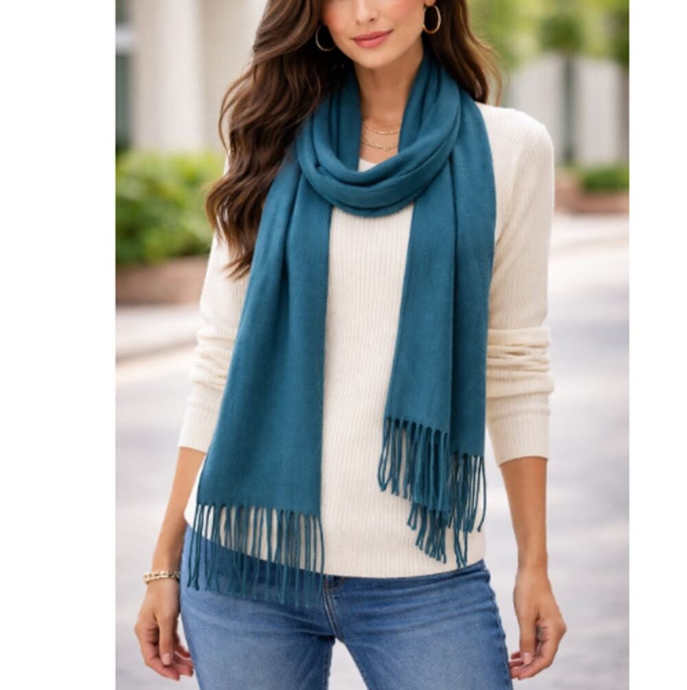 New Carlisle Women's Blue Scarf Silk Blend Fringe Scarf Size XL